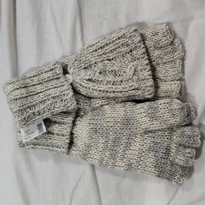 Maurices fingerless glove mittens